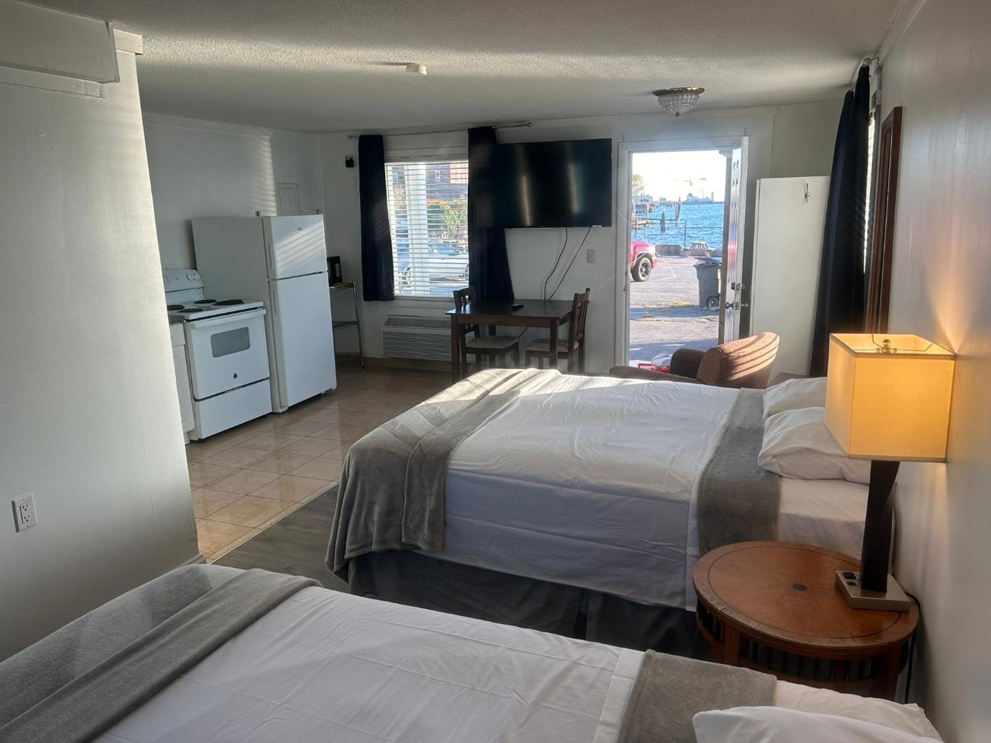 Thames Inn And Marina Groton Extérieur photo